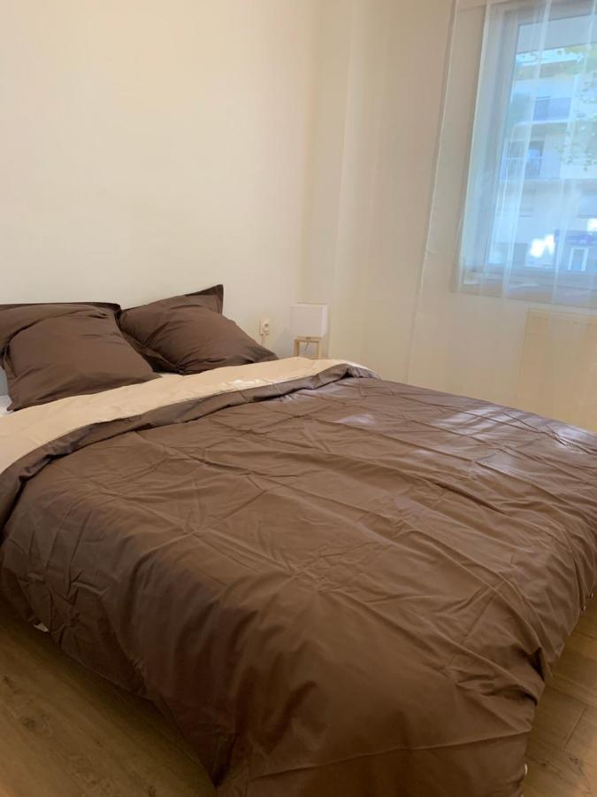 Appartement Le 17 Narbonne Bagian luar foto